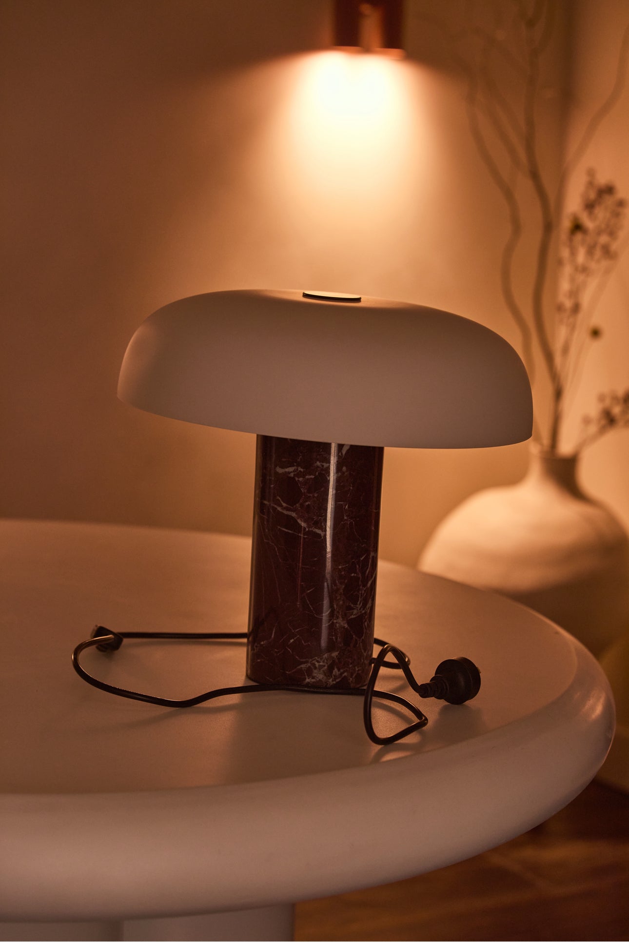 Rosa Levento Marble Lamp