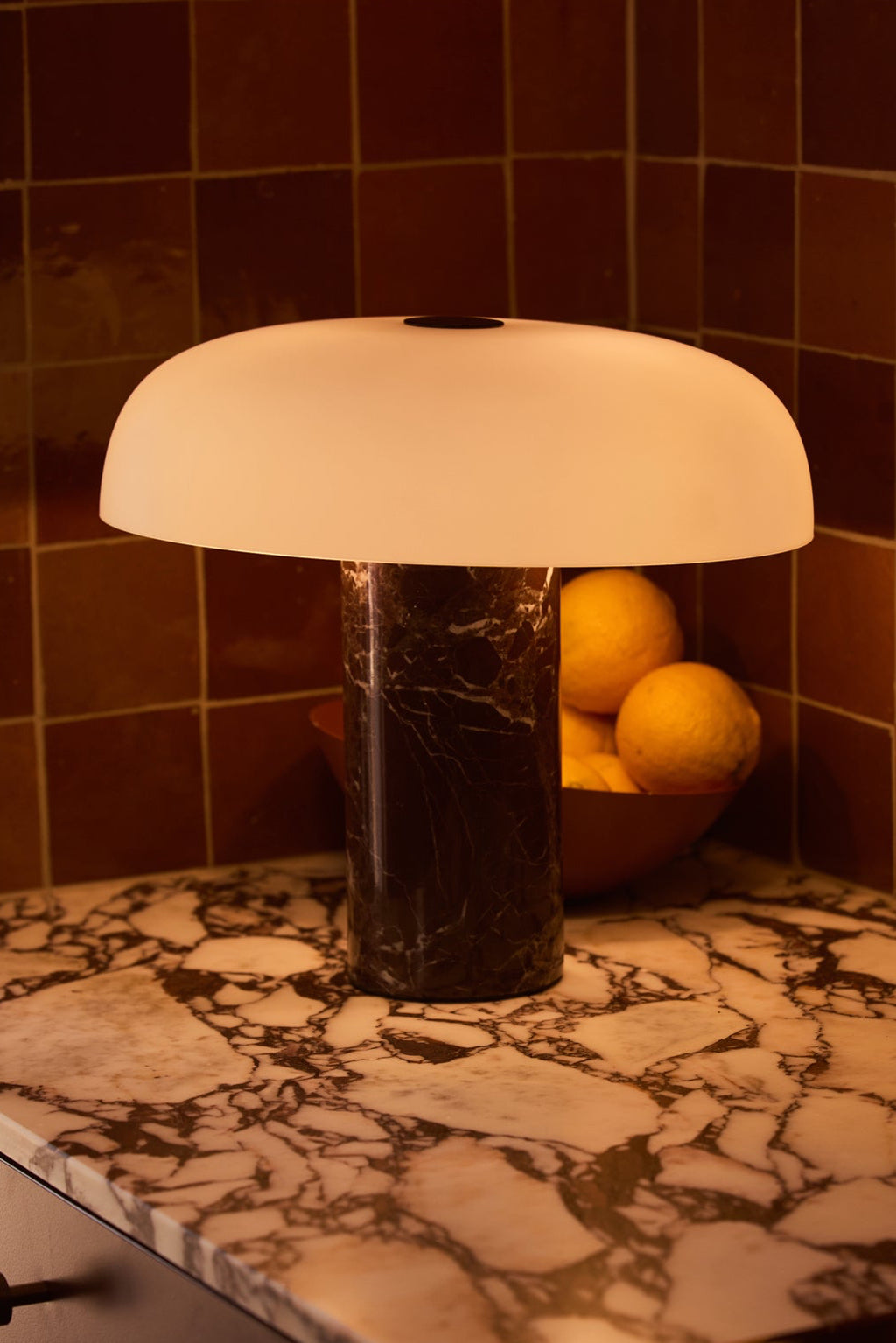 Rosa Levento Marble Lamp